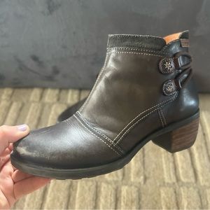 Women’s Pikolinos Boots